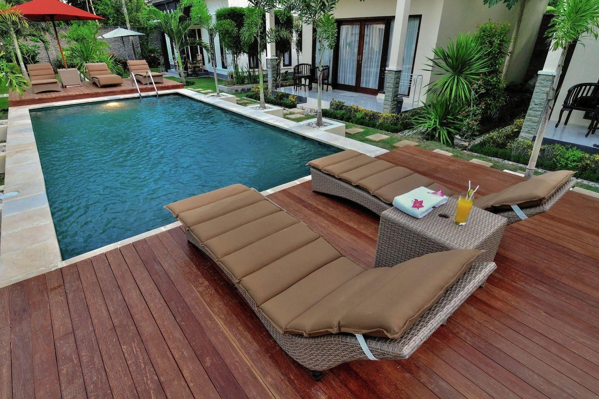 Shu Villa Lombok Kuta  Exterior photo